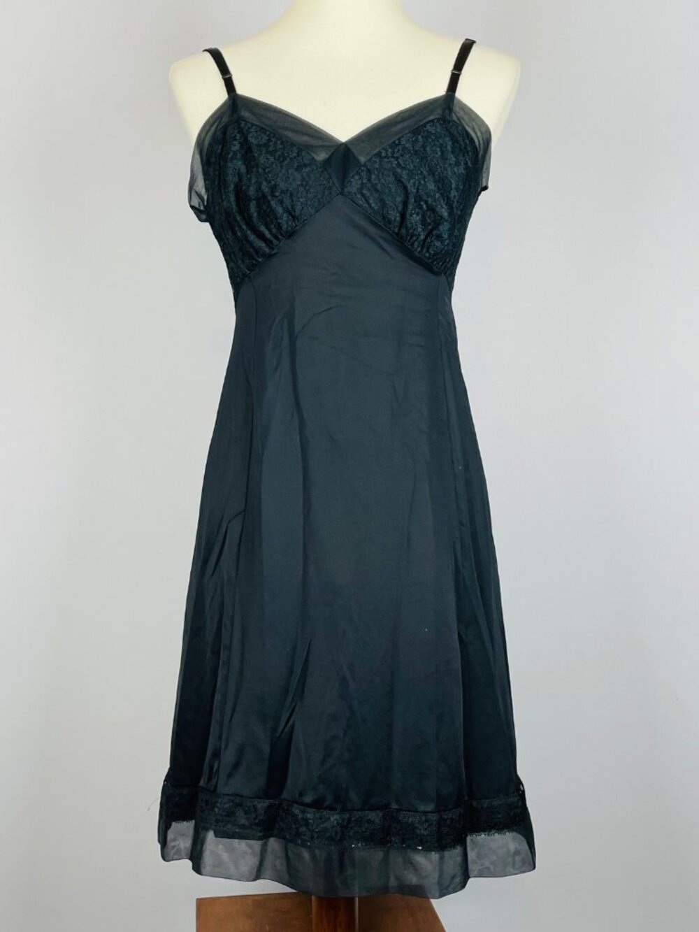 Vtg Van Raalte Full Slip Dress Sz 34 S Black Babydoll Whimsigoth Dark Romantic